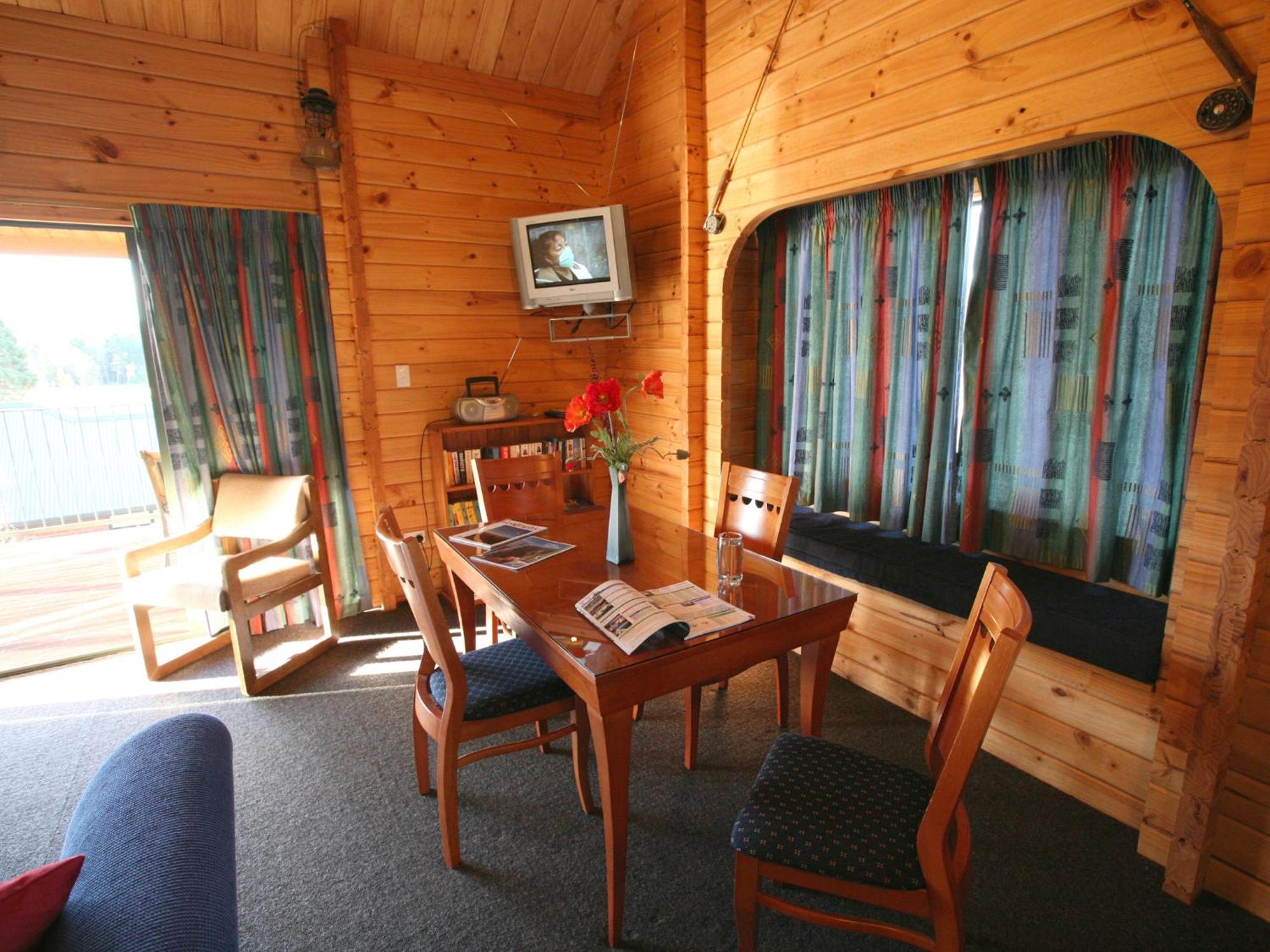 Lake Tekapo Holiday Homes Room photo